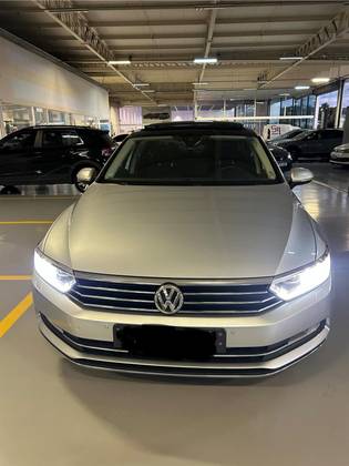 VOLKSWAGEN PASSAT 2.0 16V TSI BLUEMOTION GASOLINA HIGHLINE 4P DSG VOLKSWAGEN PASSAT 2.0 16V TSI BLUEMOTION GASOLINA HIGHLINE 4P DSG